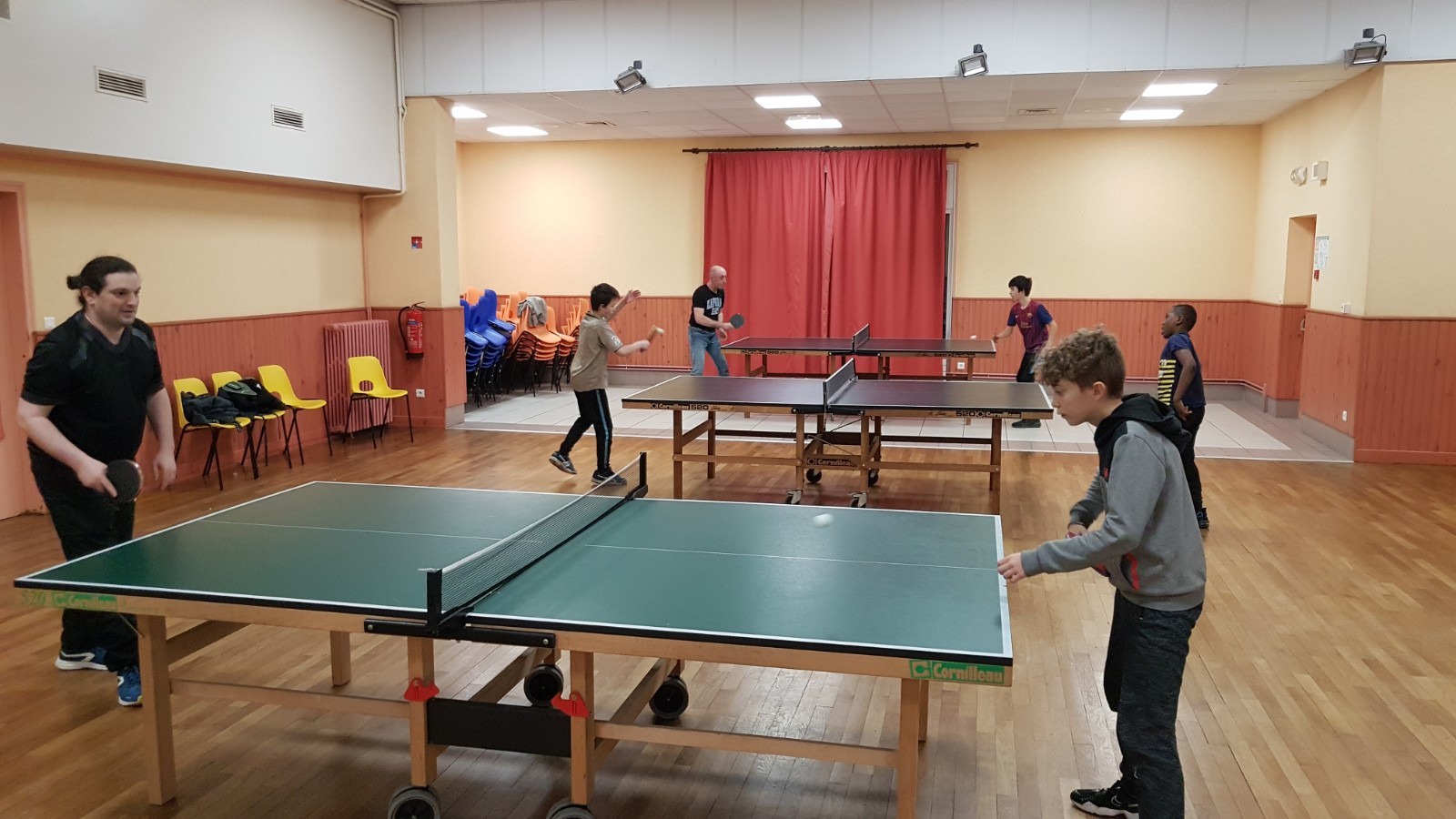 Sport de Table Ping Pong Foyer Rural de Saint Sulpice les Feuilles